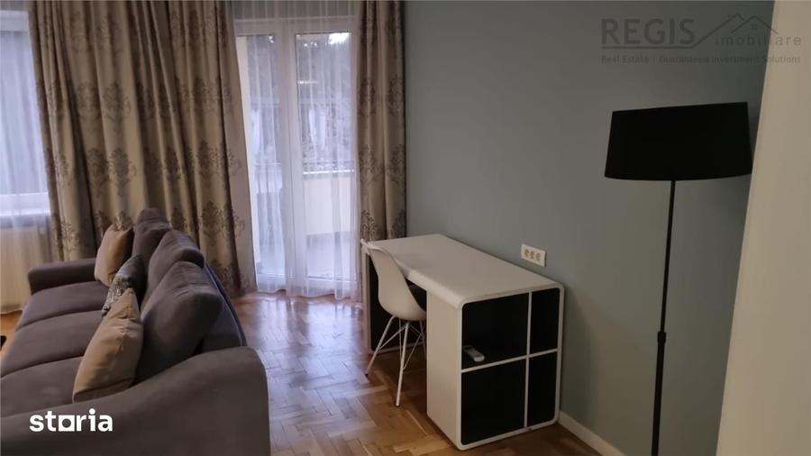 Apartament cu 4 camere, mobilat în Central