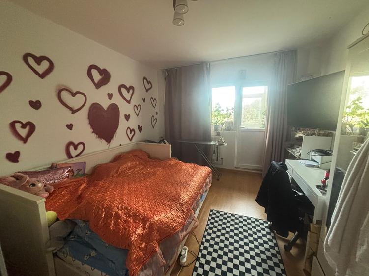 Apartament cu 2 camere semidecomandat în Iancului