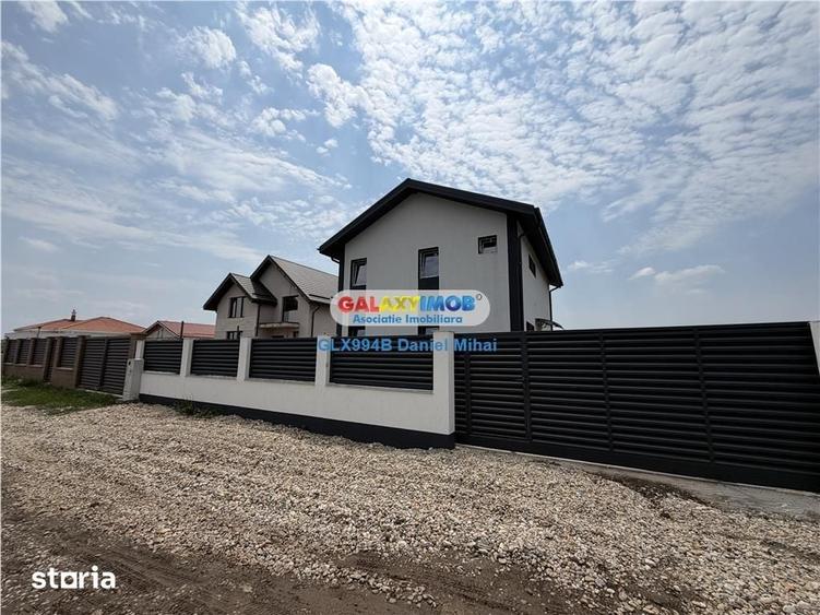 Casă cu 5 camere cu Teren 450 Mp în Central