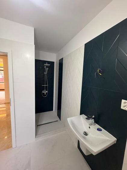 Apartament cu 3 camere decomandat în Valea Alba