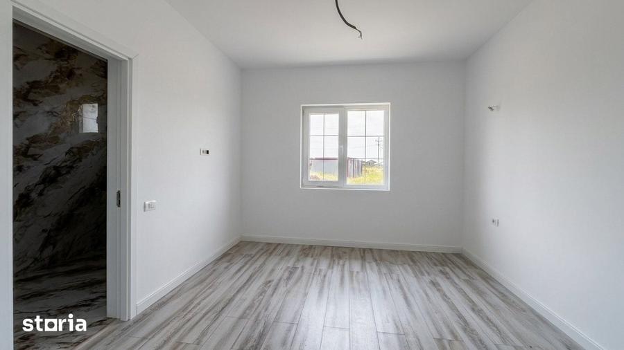 Casă cu 3 camere cu Teren 260 Mp în Central