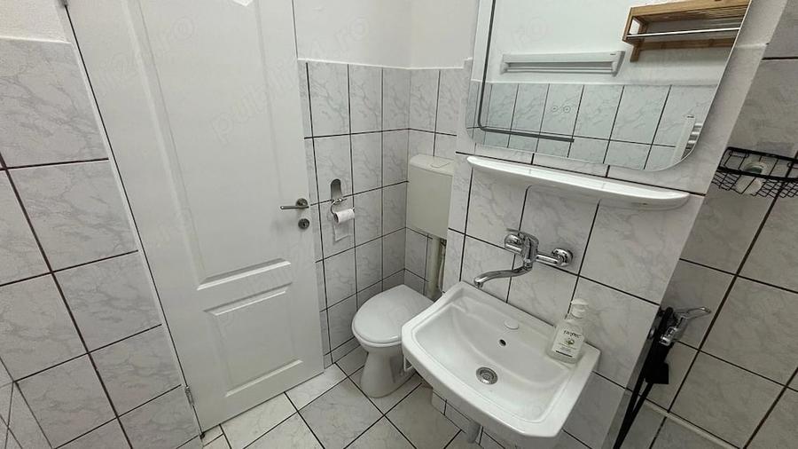 Garsonieră decomandată în Gruia