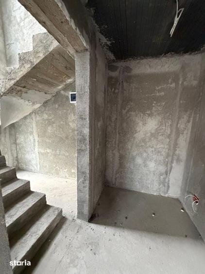 Casă cu 4 camere cu Teren 225 Mp în Central