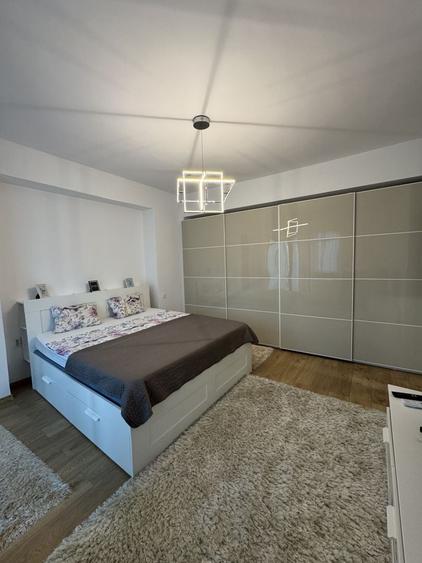 Apartament cu 2 camere semidecomandat în Calea Victoriei