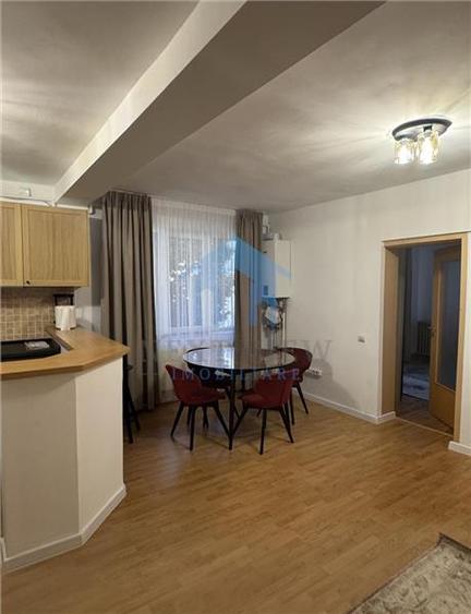 Apartament cu 2 camere decomandat în Central
