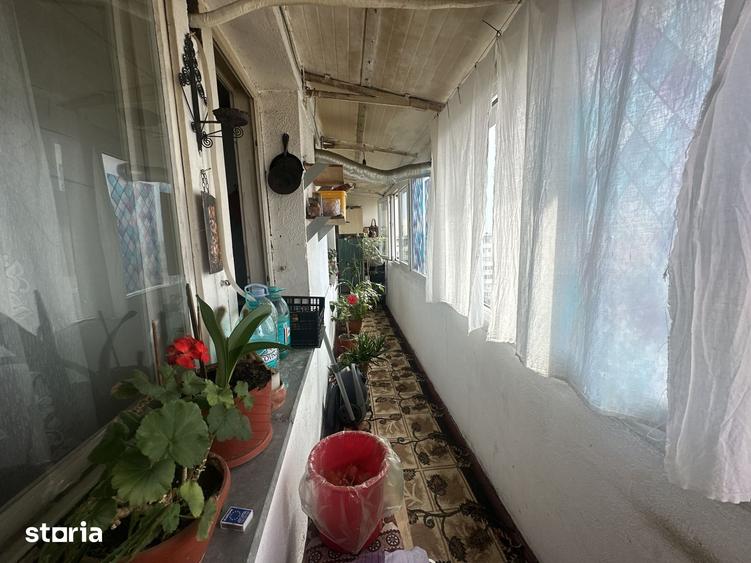 Apartament cu 3 camere în 1 Mai