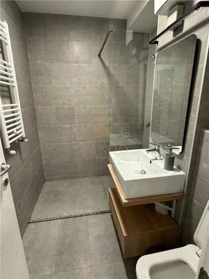 Apartament cu 3 camere decomandat în Mogoșoaia