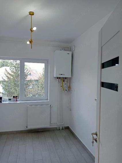 Apartament cu 2 camere semidecomandat în Obor