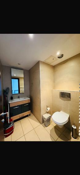 Apartament cu 3 camere nedecomandat în Dristor