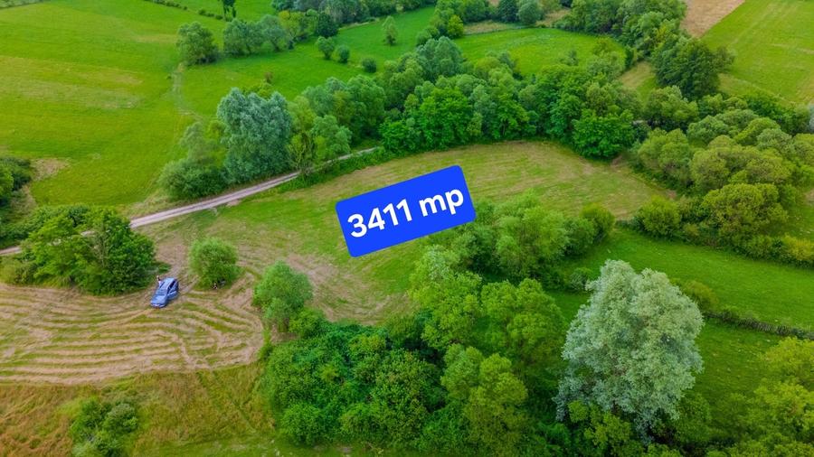 Teren agricol extravilan de 3411 mp, în Șinca Nouă