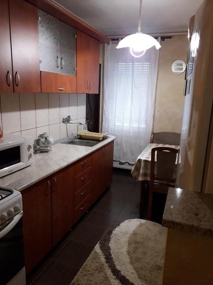 Apartament cu 2 camere decomandat în Tudor