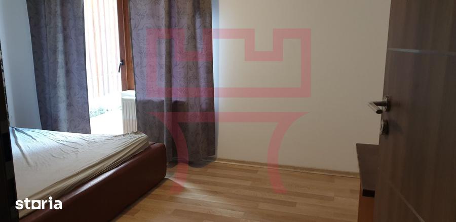 Apartament cu 3 camere în Câmpului