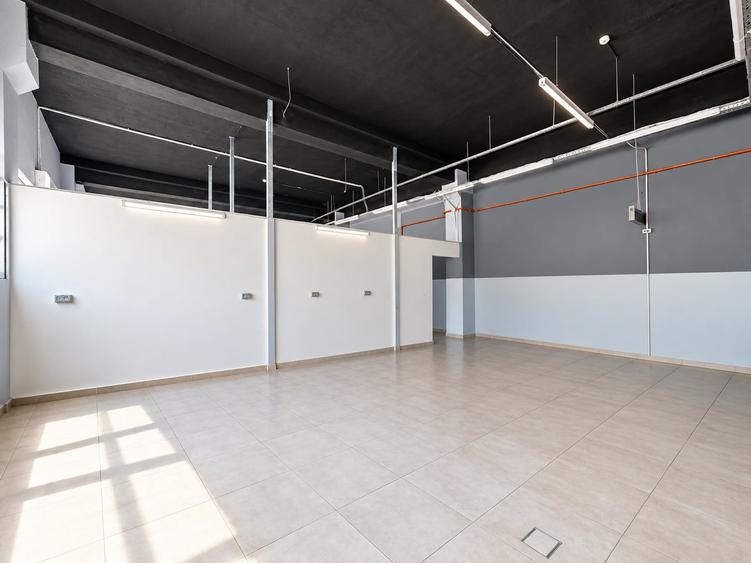 Spațiu comercial, de 414 mp, în Băneasa