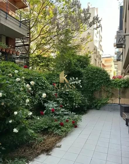 Apartament cu 2 camere semidecomandat, mobilat în Nordului