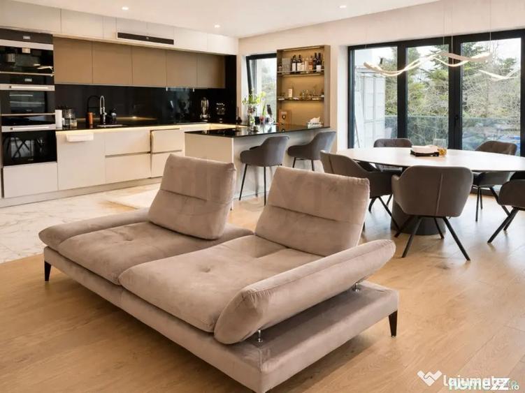Apartament cu 4 camere decomandat, mobilat în Iancu Nicolae