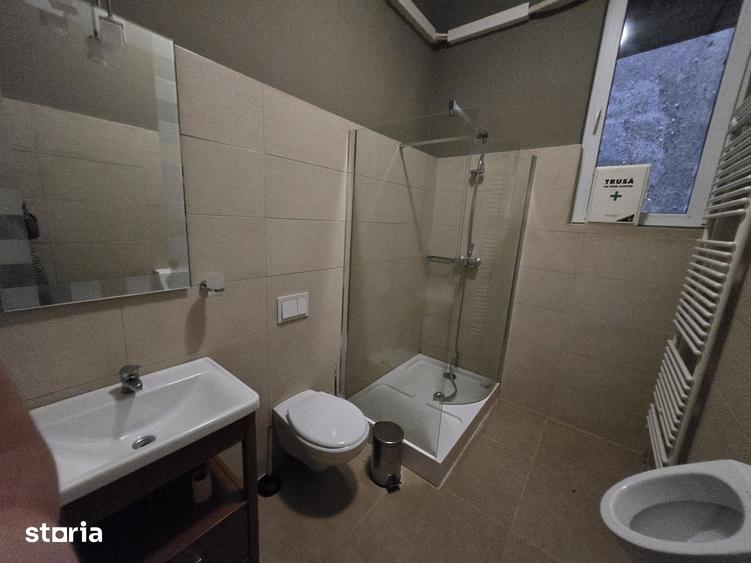 Apartament cu 4 camere în Medicină