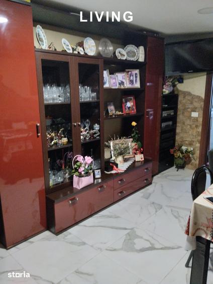 Apartament cu 3 camere în Obcini