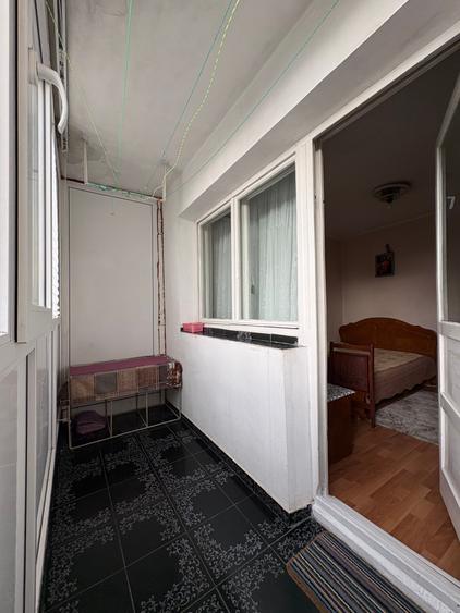 Garsonieră decomandată în Rahova