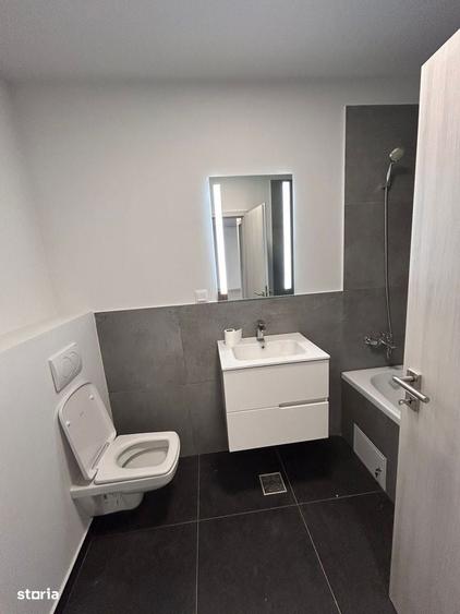 Apartament cu 2 camere semidecomandat în Florești — fotografia 1
