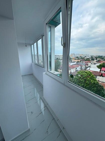 Apartament cu 3 camere decomandat în Titulescu