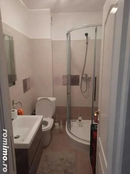 Garsonieră semidecomandată în Moșilor