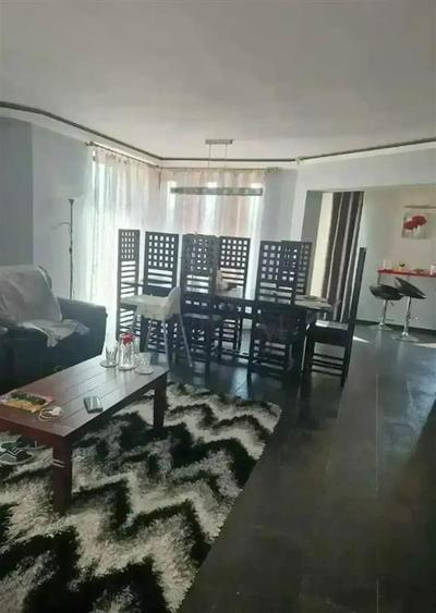 Casă individuală cu 5 camere cu Canalizare în Moșnița Nouă