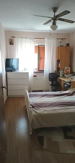 Apartament cu 2 camere decomandat în Zimbru