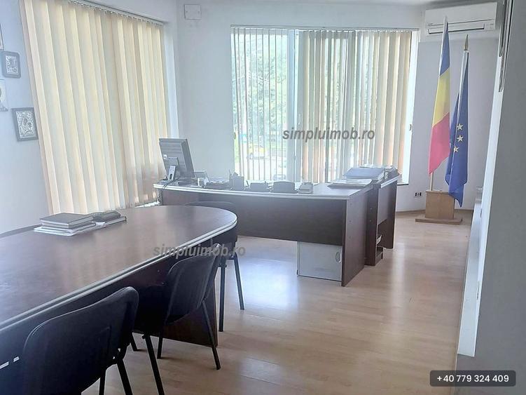 Casă individuală cu 9 camere cu Canalizare în Ferentari