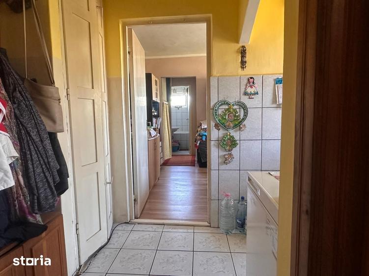Apartament cu 3 camere in zona Cantemir din Oradea - 3
