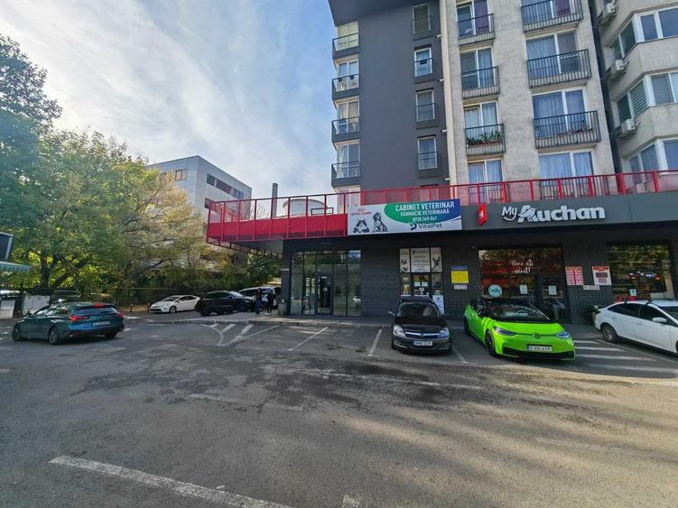 Spațiu comercial, de 48 mp, în Sud