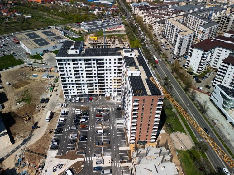 Apartament cu 2 camere semidecomandat în Metalurgiei