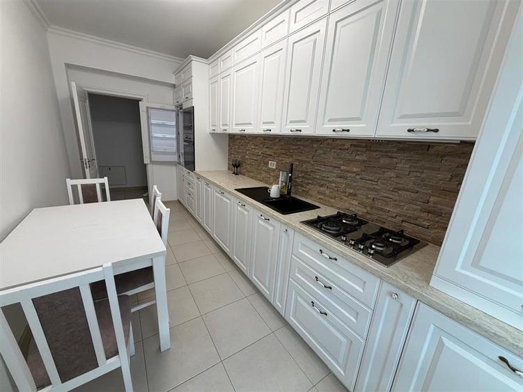 Apartament cu 2 camere decomandat în Obcini