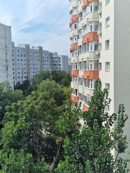 Garsonieră decomandată în Iancului