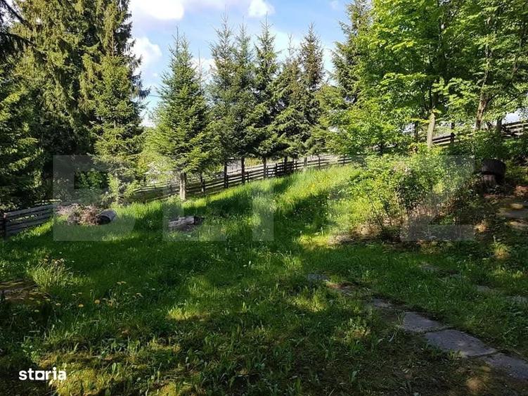 Casă cu 4 camere cu Teren 900 Mp în Piatra