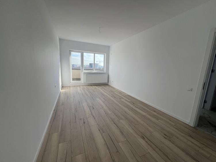 Apartament cu 3 camere decomandat în Berceni