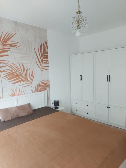 Apartament cu 2 camere semidecomandat în Baba Novac
