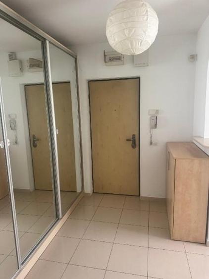 Apartament cu 2 camere semidecomandat, mobilat în Tineretului