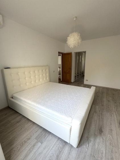 Duplex cu 5 camere cu Teren 140 Mp în Doamna Ghica