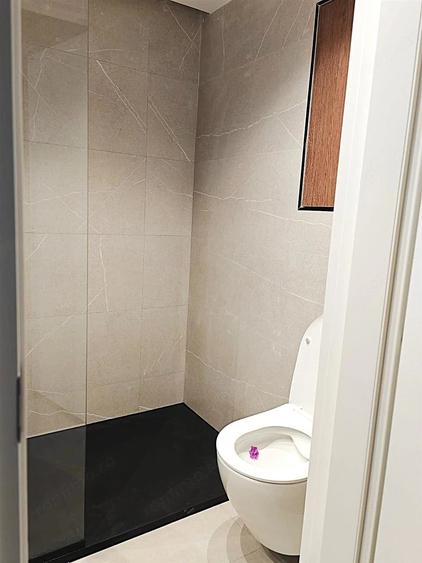 Apartament cu 2 camere semidecomandat în Universitate