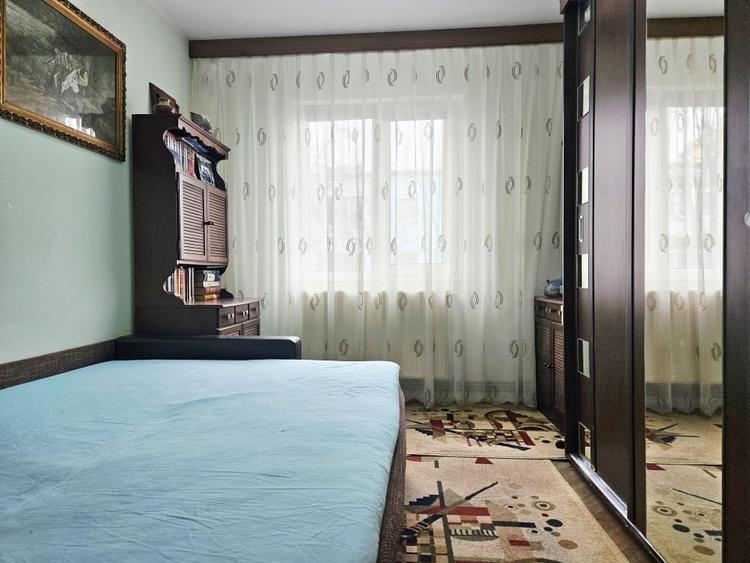 Apartament cu 4 camere decomandat, mobilat în Vest