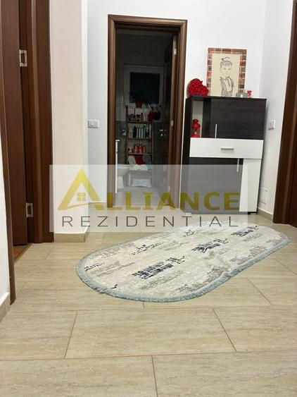 Duplex cu 4 camere cu Canalizare în Central