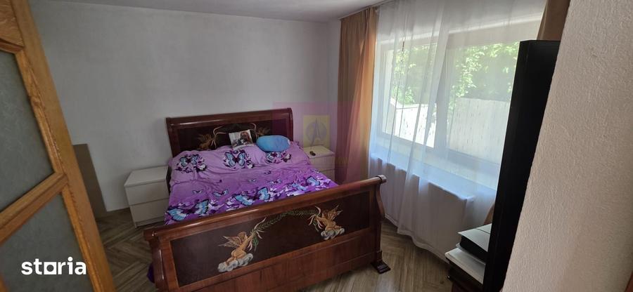 Casa cu 4 camere de vanzare in Campina - 5