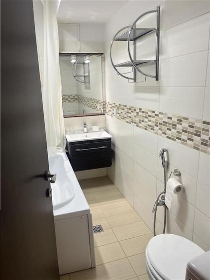 Apartament cu 2 camere semidecomandat, mobilat în Mihai Bravu