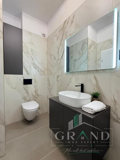 Apartament cu 2 camere semidecomandat, mobilat în Florești