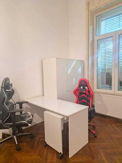 Apartament cu 2 camere semidecomandat în Neptun