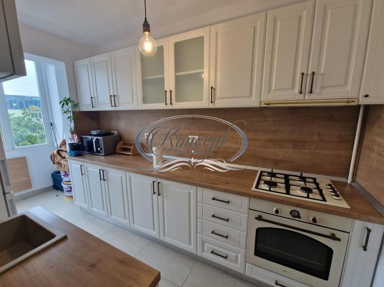 Apartament cu 2 camere decomandat, mobilat în Semicentral