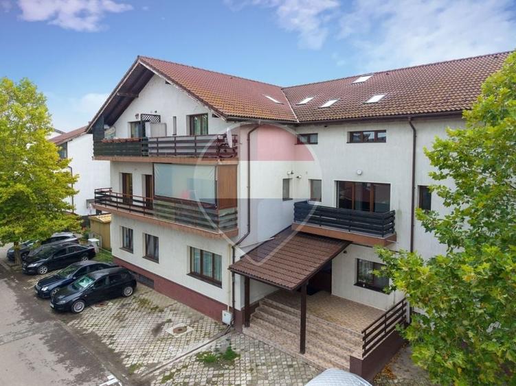 Apartament cu 3 camere semidecomandat în Sânpetru