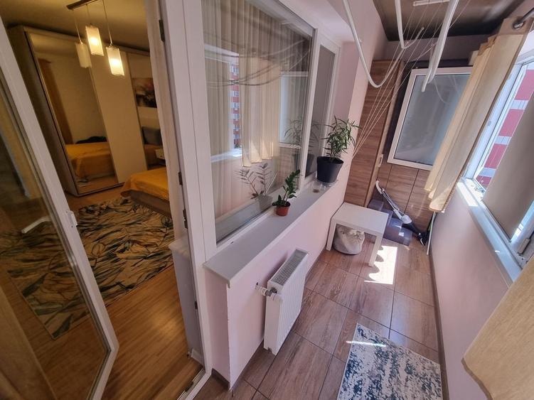Apartament cu 2 camere semidecomandat, mobilat în Kamsas