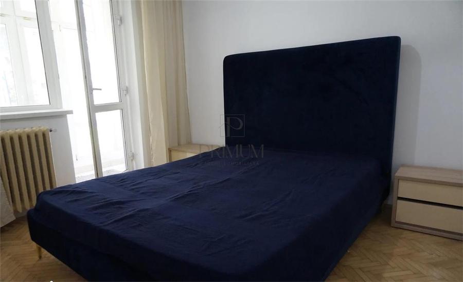 Apartament cu 3 camere semidecomandat, mobilat în Spitalul Județean