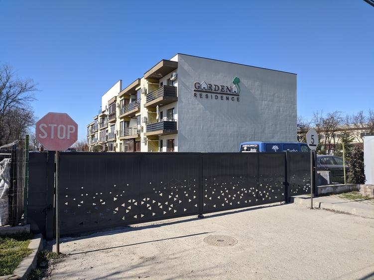 Garsonieră decomandată în Central